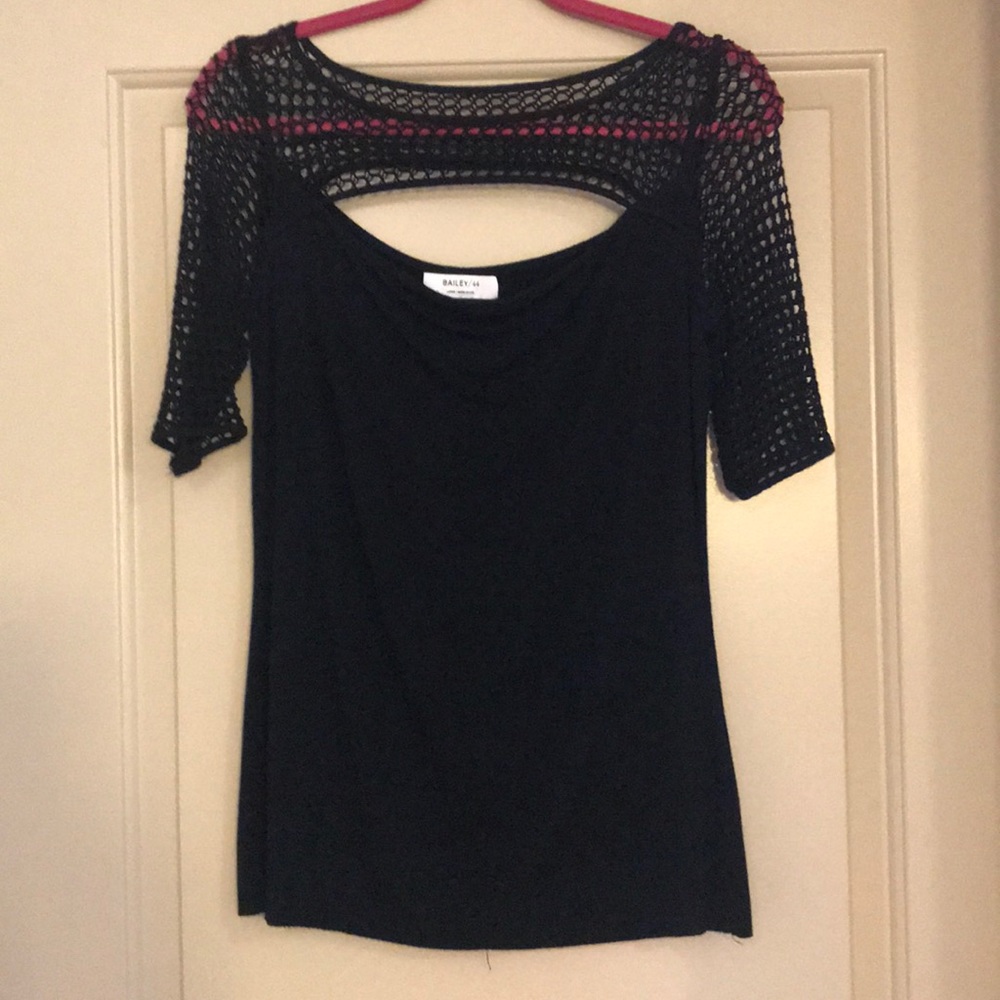 Bailey 44 Short Sleeve Top Size Large